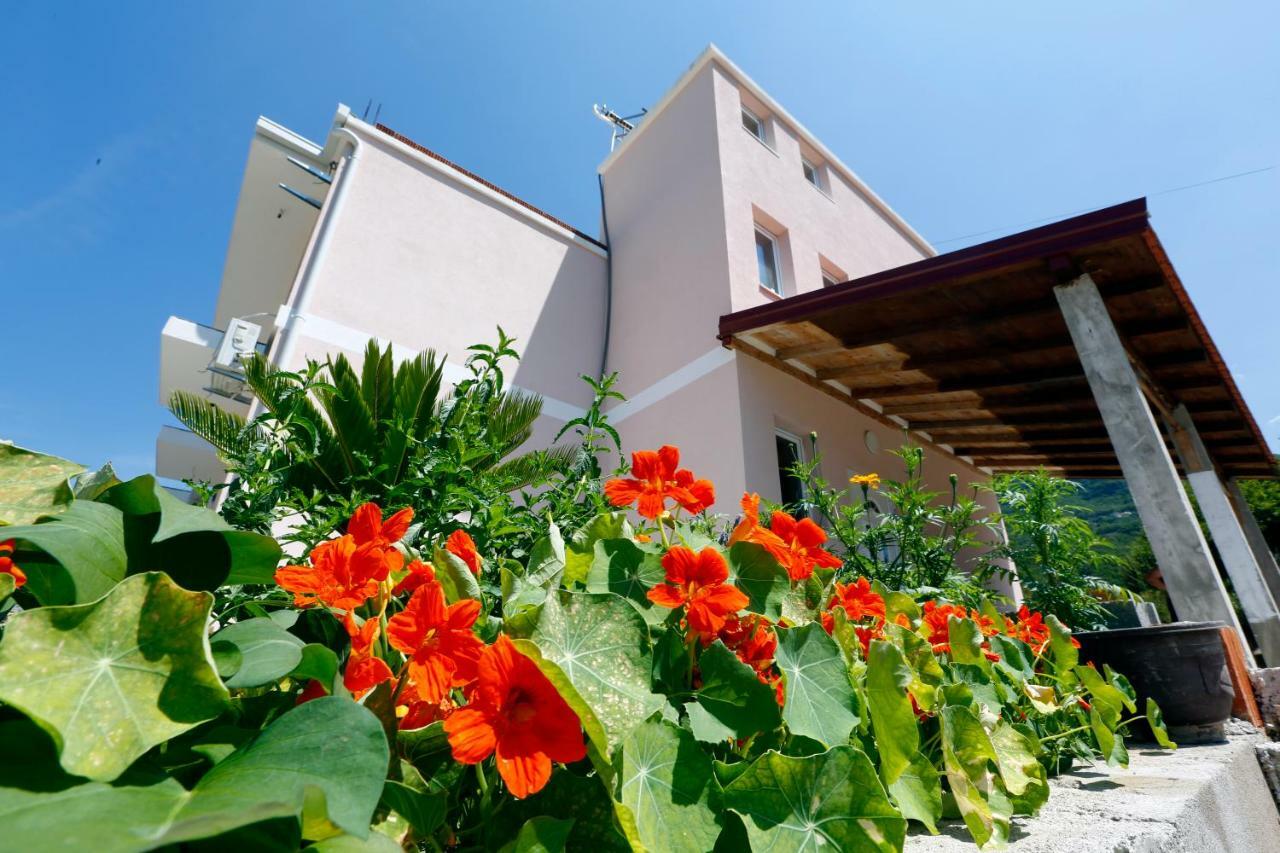 Vila Bella Jaz Budva Buitenkant foto